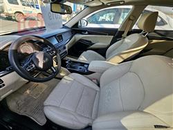 Kia Cadenza